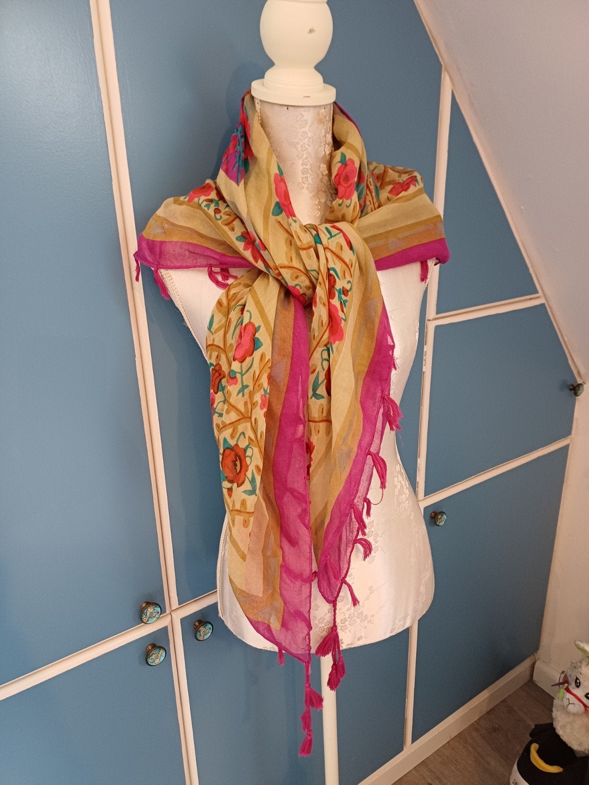 Kleurrijke sjaal, Kleding | Dames, Mutsen, Sjaals en Handschoenen, Gedragen, Sjaal, Ophalen of Verzenden