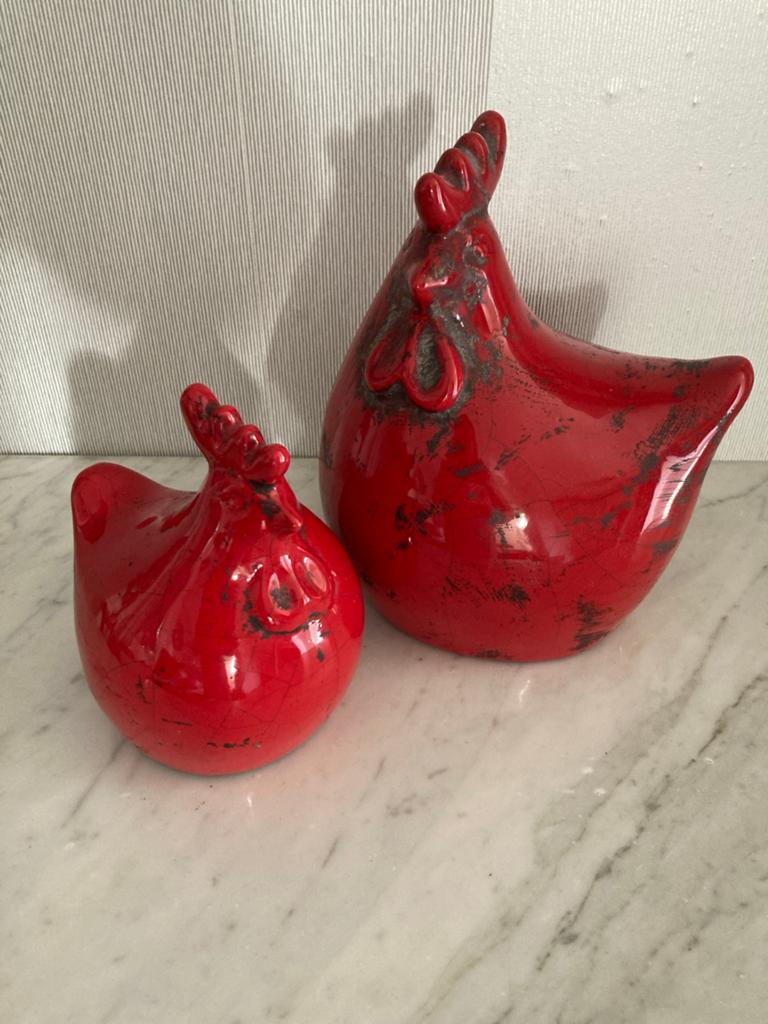 Decoratieve haan en kip - Rood geglazuurd aardewerk, Ophalen of Verzenden, Zo goed als nieuw, Rood, Steen/keramiek