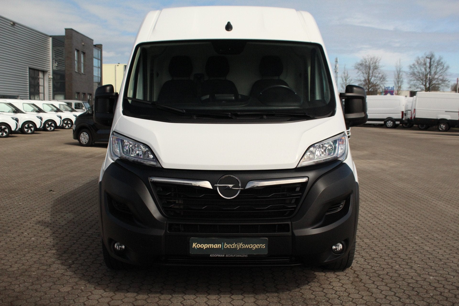 Opel Movano 2.2D 140pk L3H2 Edition | Camera | Cruise | Airc, Voorwielaandrijving, Gebruikt, Euro 6, 4 cilinders