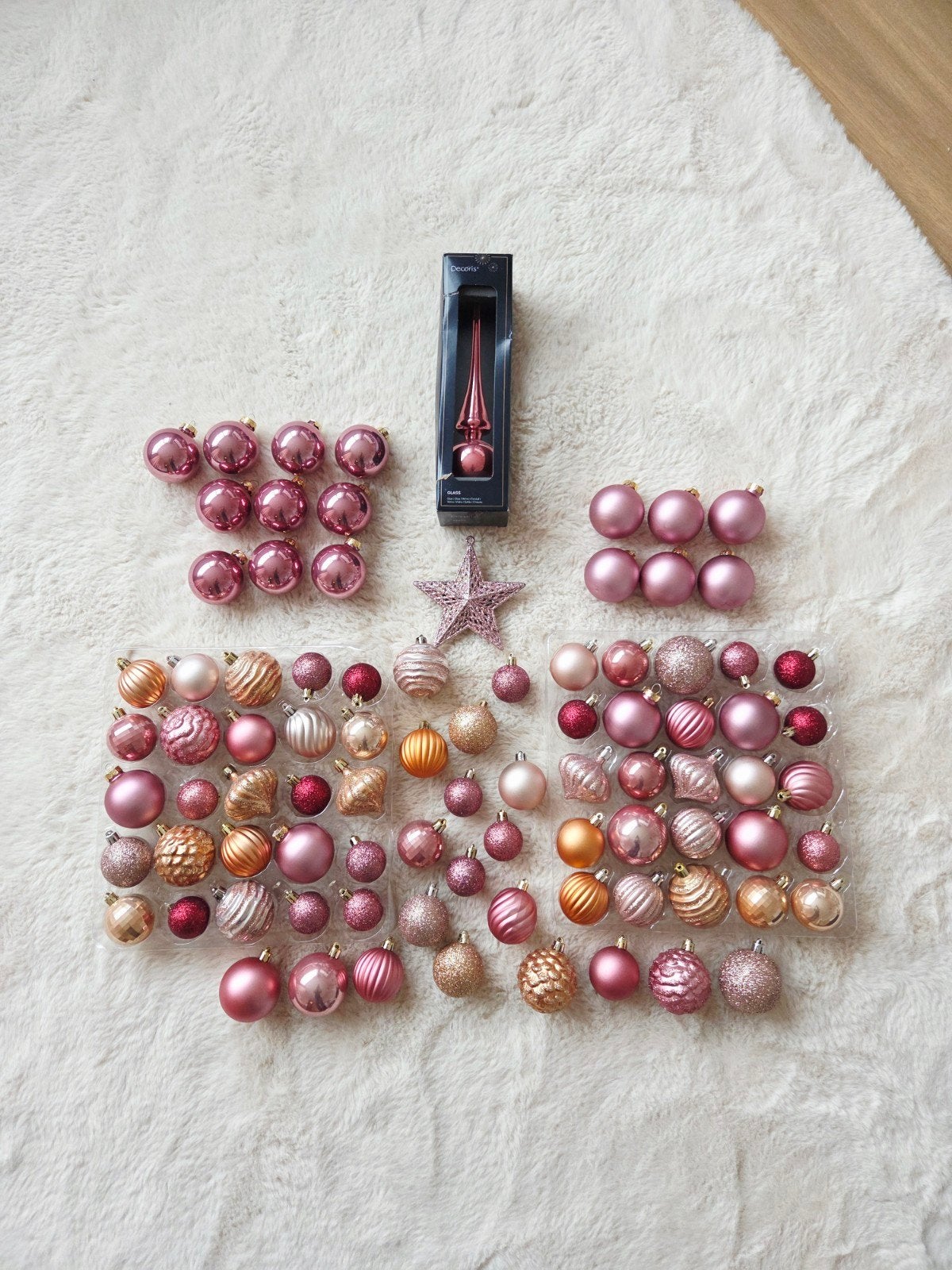 Grote set kerstballen & piek (roze, oudroze, rood), Ophalen of Verzenden, Gebruikt