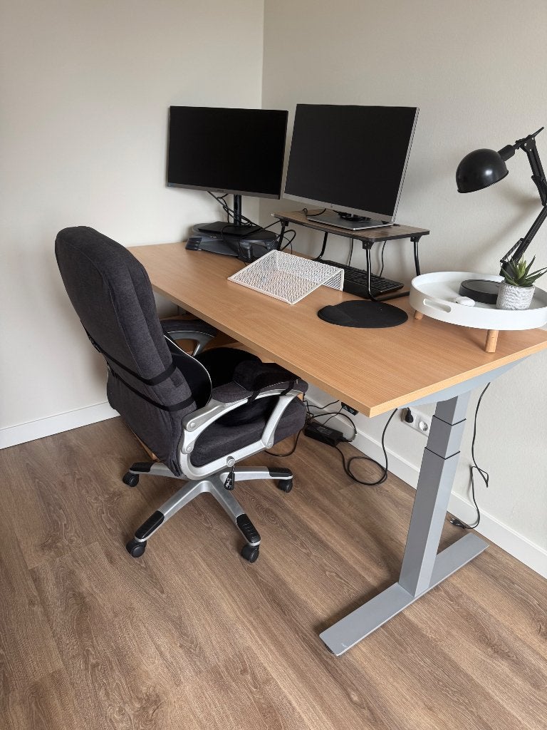 Elektrisch verstelbaar bureau, Huis en Inrichting, Bureaus, Ophalen, Zit-sta bureau, Hout, Bruin