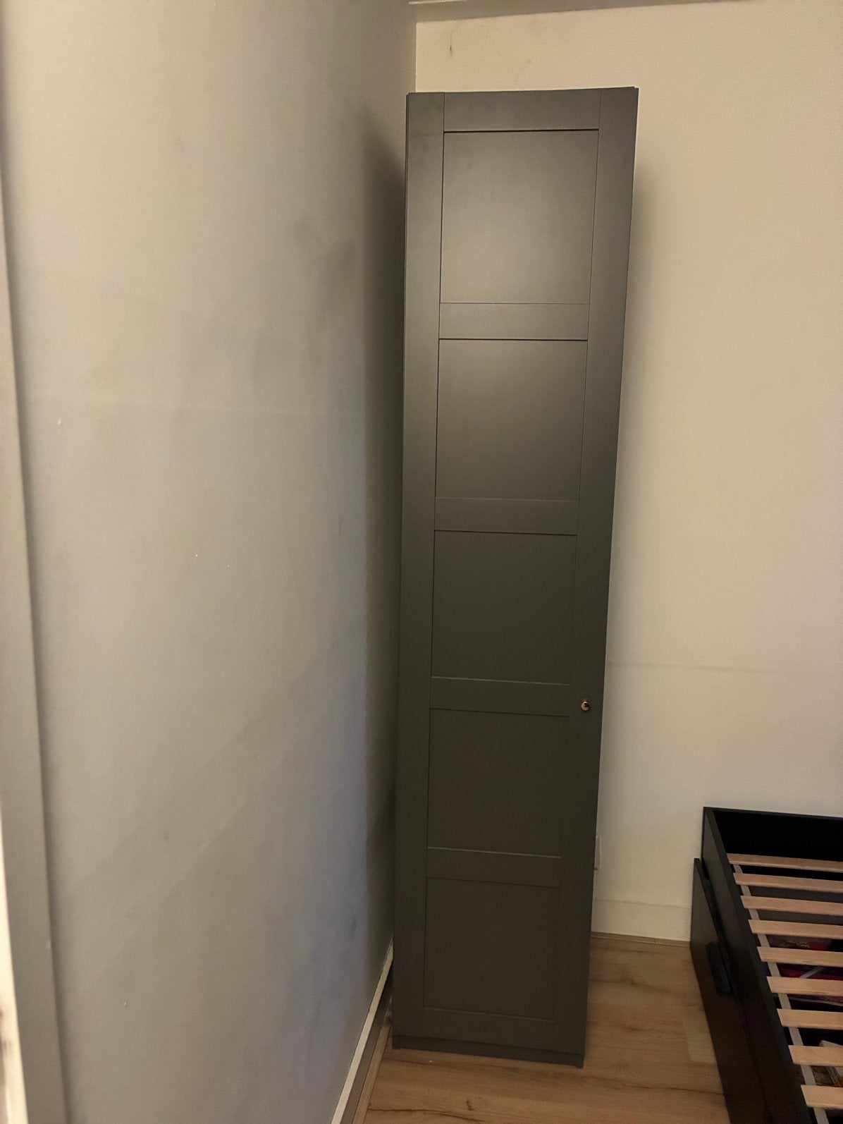 IKEA PAX kast donkergrijs BERGSBO deur 236 cm, als nieuw, 200 cm of meer, Zo goed als nieuw, 50 tot 100 cm, Ophalen of Verzenden