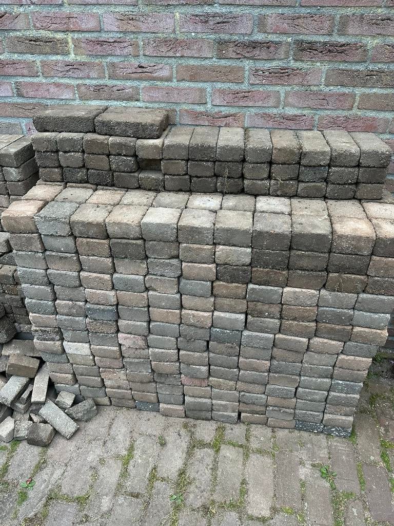 Gekleurde betonklinkers vierkant en waaltje, Tuin en Terras, Ophalen, Gebruikt, Overige typen, 5 tot 10 m²