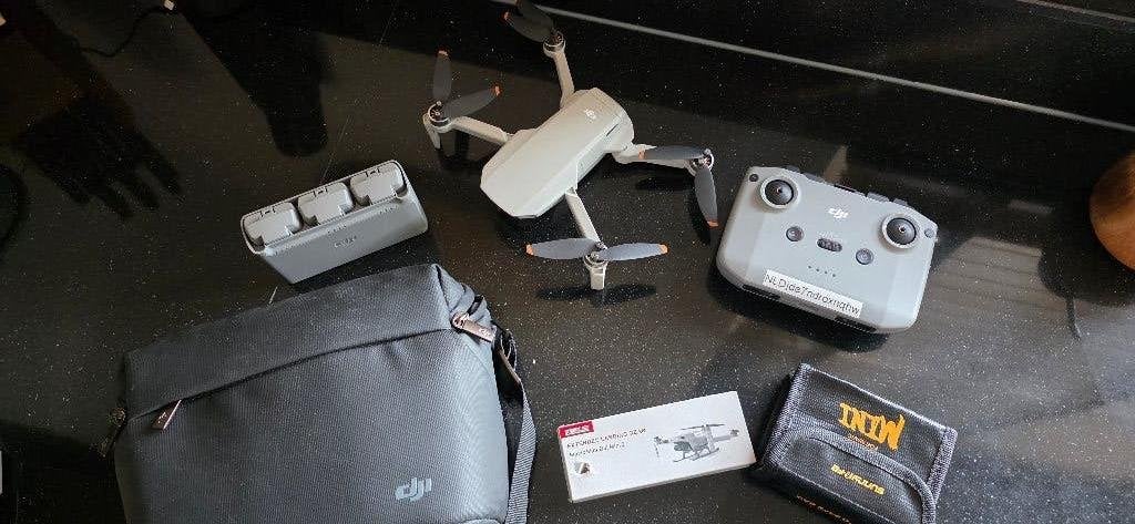 Dji mini 2 combo pack, Cameradrone, 5 tot 10 kilometer, Ophalen of Verzenden, Zo goed als nieuw