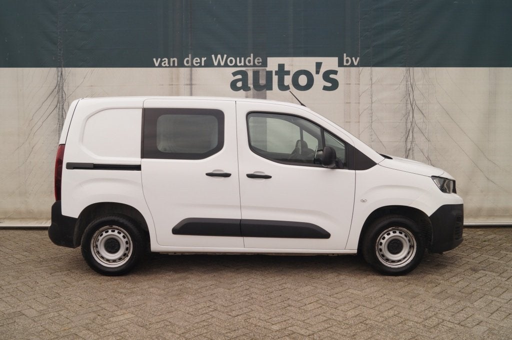 Peugeot Partner 1.5 BlueHDI Premium -AIRCO-PDC-CARPLAY-, Dealer onderhouden, Gebruikt, 4 cilinders, Wit