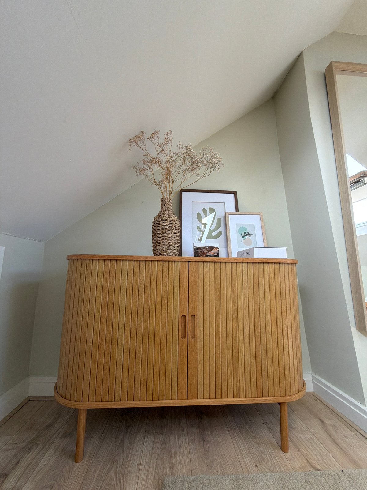 Zo goed als nieuw Dressoir Jysk - geen krasje te vinden, Ophalen, 100 tot 150 cm, Zo goed als nieuw, 25 tot 50 cm