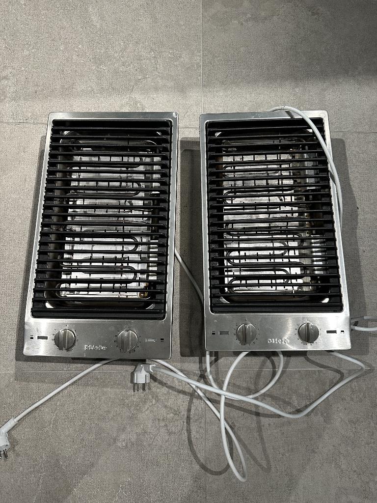 02 Miele Inbouwgrill CS1312BG, Tuin en Terras, Elektrische barbecues, Ophalen, Zo goed als nieuw, MIELE