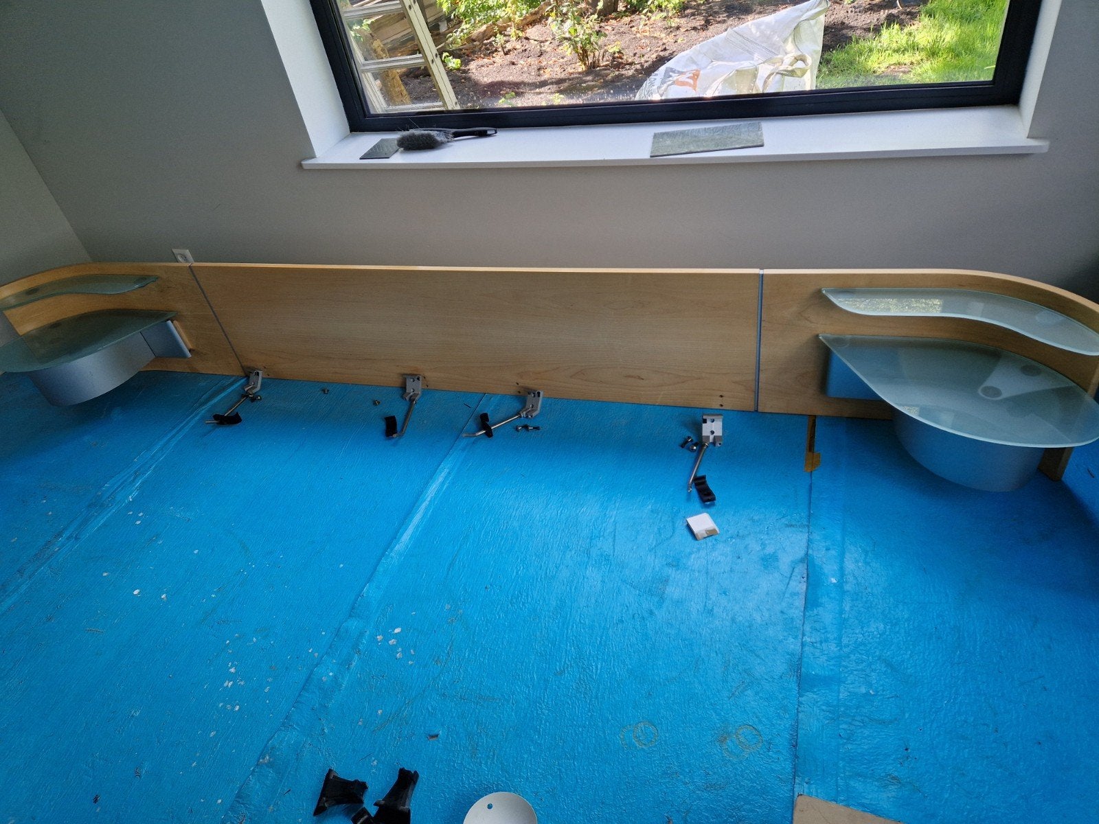 Auping hoofdbord 180cm met glazen nachtkastjes, Gebruikt, Overige kleuren, Tweepersoons, Overige maten