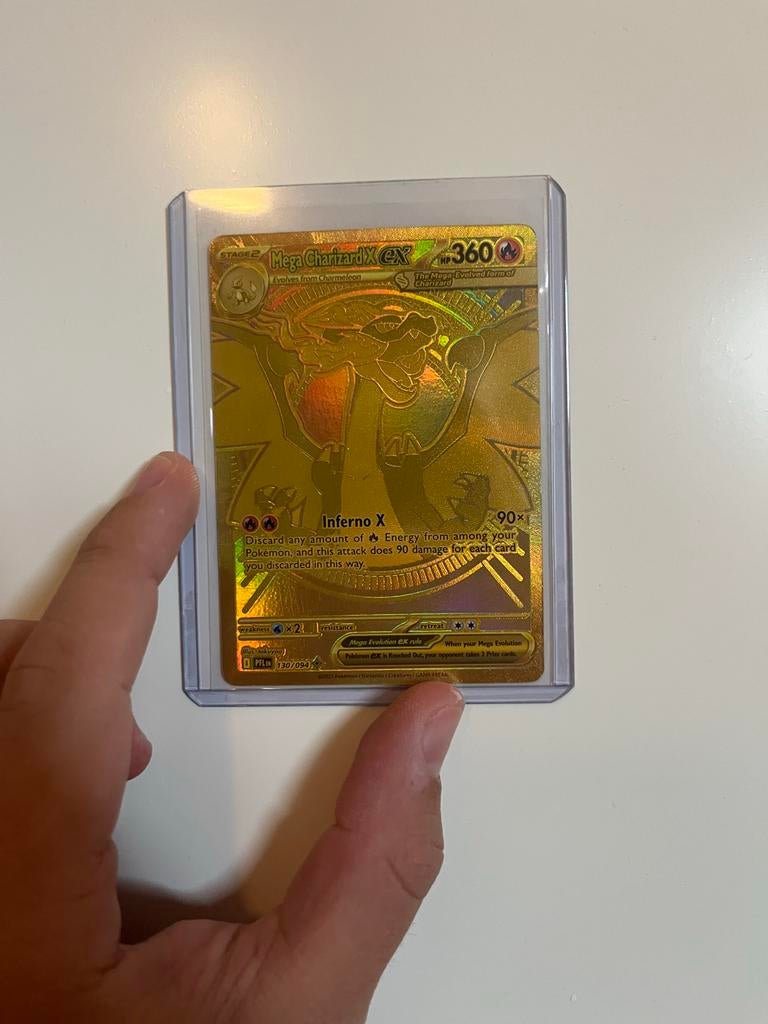 Mega Charizard X EX Gouden Pokémon Kaart, Hobby en Vrije tijd, Verzamelkaartspellen | Pokémon, Ophalen, Zo goed als nieuw, Losse kaart