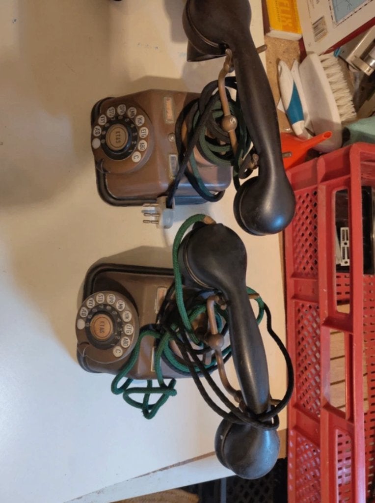 KTAS telefoons vintage, Verzenden