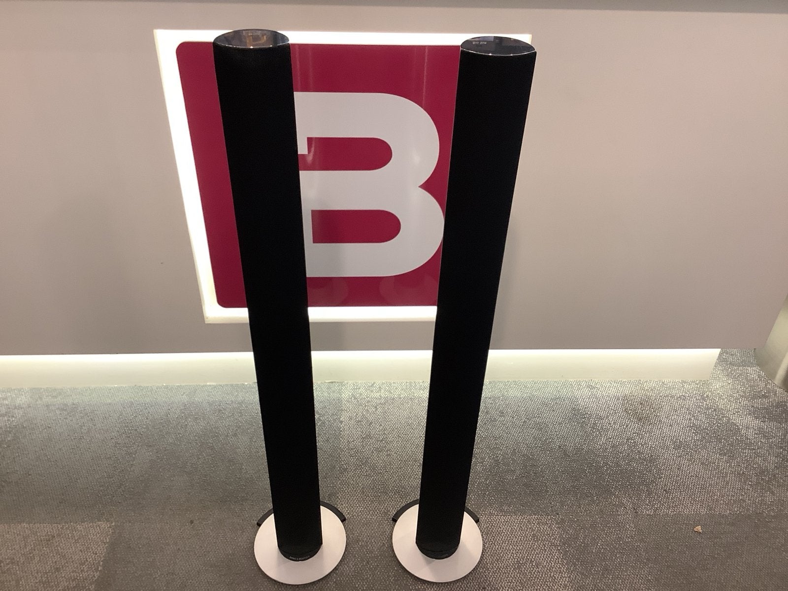 Bang & Olufsen BeoLab 6000 Luidsprekers