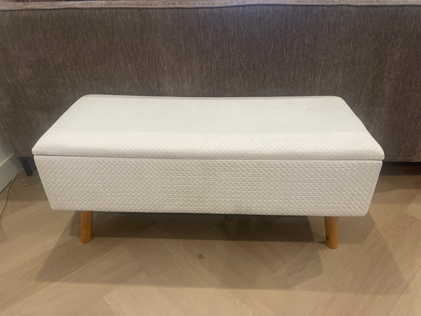 Witte Opbergbank met Houten Poten, 100 tot 125 cm, Ophalen of Verzenden, Zo goed als nieuw, 75 tot 100 cm
