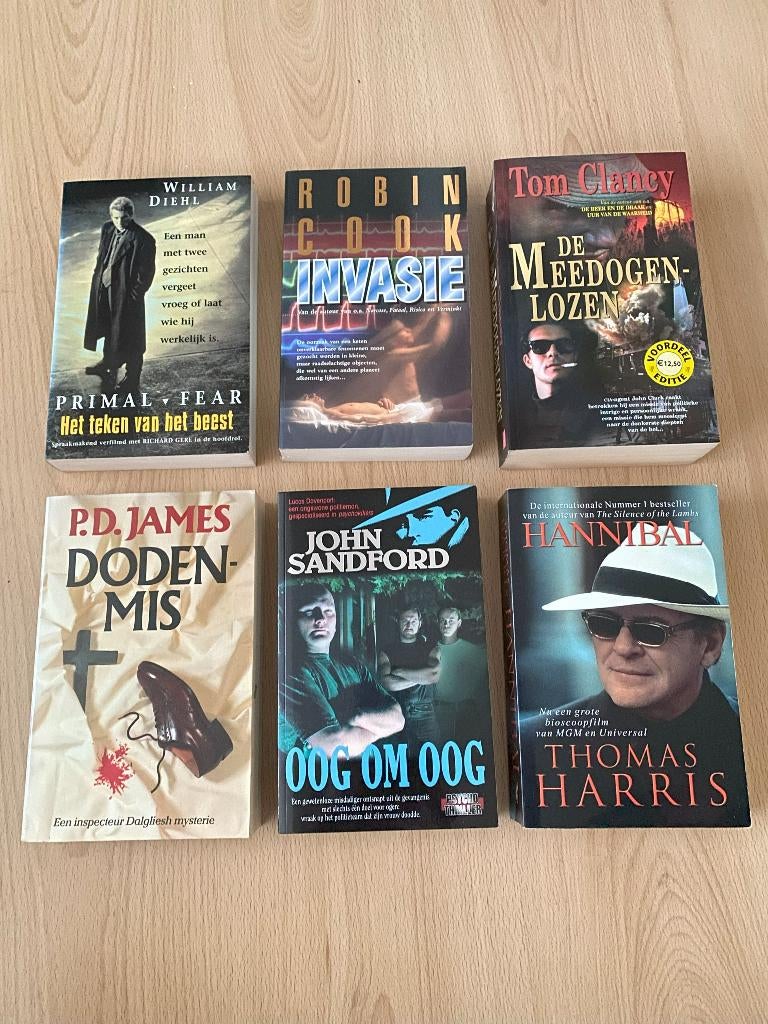 Boeken Trillers 1, Boeken, Ophalen of Verzenden, Gelezen