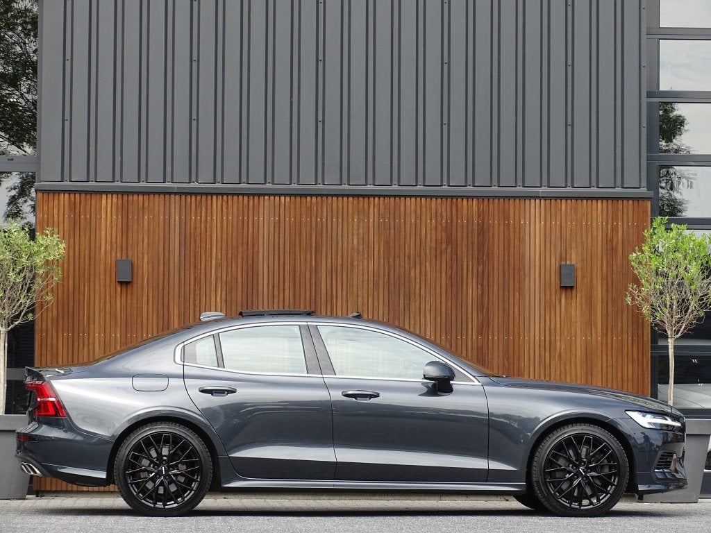 Volvo S60 T8 390PK TE / R-Design / Bowers&Wilkins / 360° /, Auto's, Volvo, Gebruikt, Euro 6, 4 cilinders, Skiluik