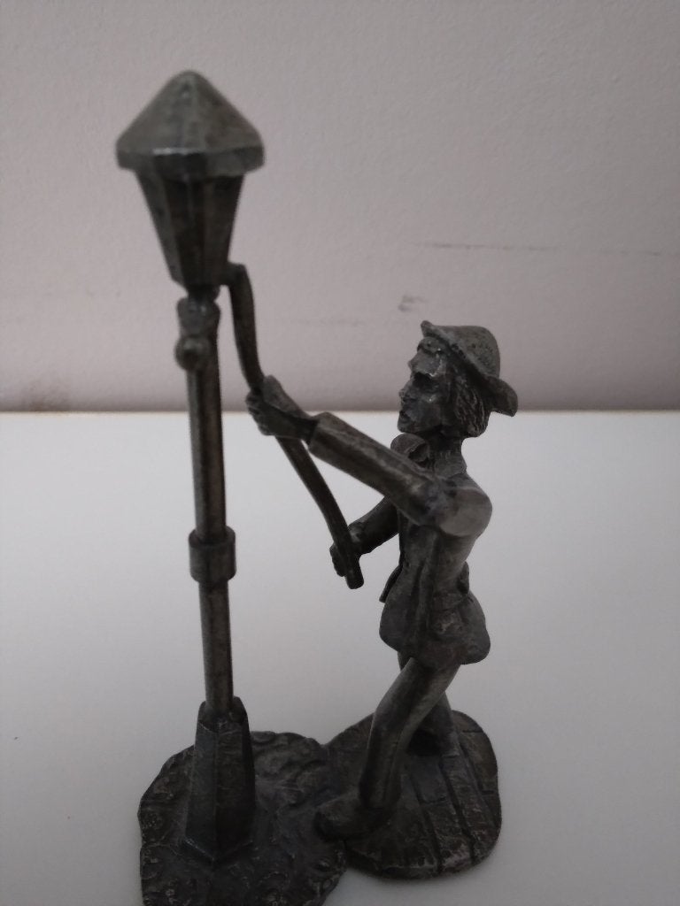 tin man speelt fluit en lantaarnopsteker 9 cm hoog, Ophalen of Verzenden