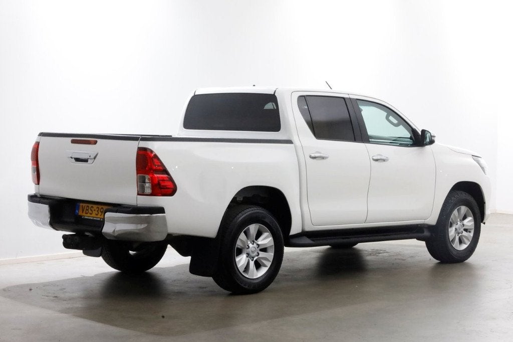 Toyota Hilux 2.4 D-4D-F 150pk E6 4WD 4x4 Double Cab Automaat, Auto's, Automaat, Gebruikt, Euro 6, 4 cilinders