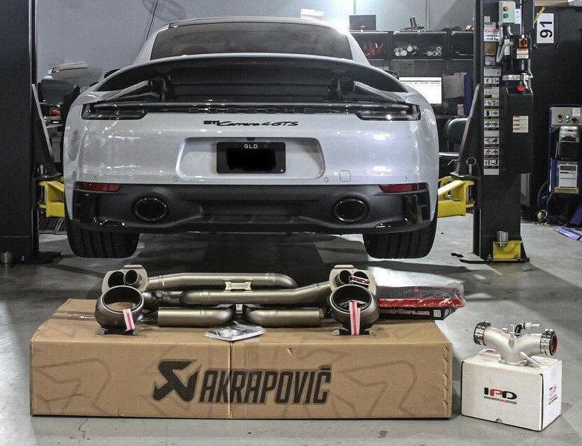 Akrapovic Titanium uitlaatsysteem - Porsche 911 992 19+, Ophalen of Verzenden