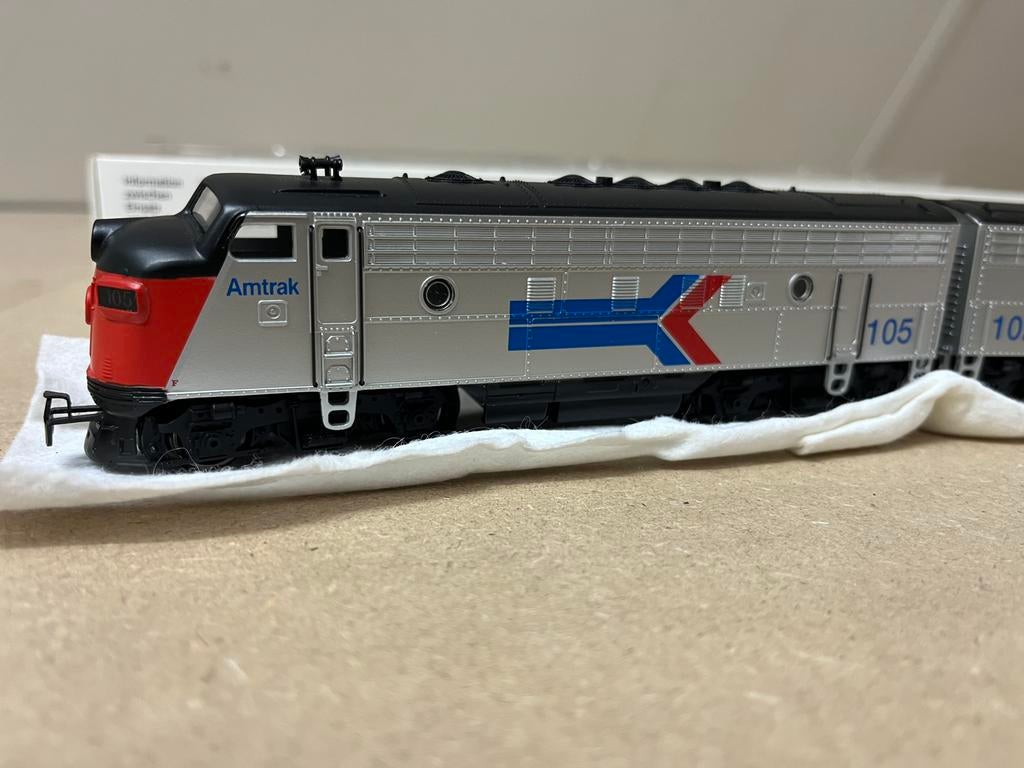 Märklin 33621 EMD F7 Amtrak, Wisselstroom, Locomotief, Ophalen of Verzenden, Zo goed als nieuw