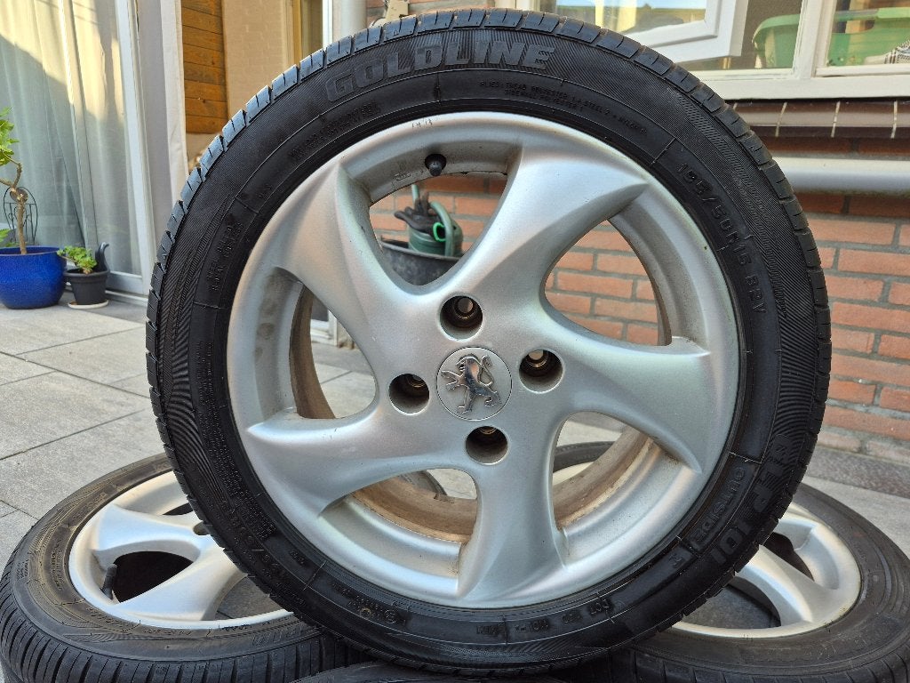 Te koop Origineel peugeot 206CC velgen 195 50 15 inch., Ophalen, 15 inch, Velg(en), 195 mm