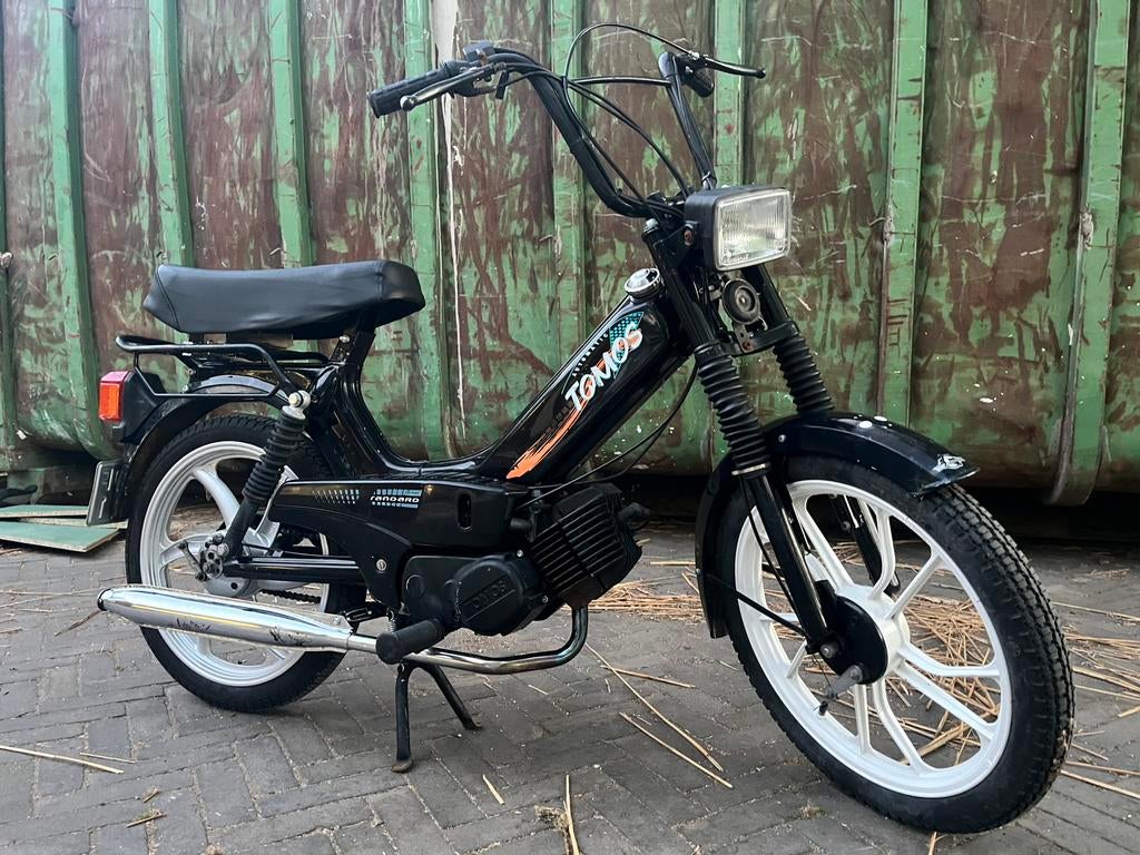 Leuke Tomos, Fietsen en Brommers, Brommers | Tomos, Ophalen, Zo goed als nieuw, Standard