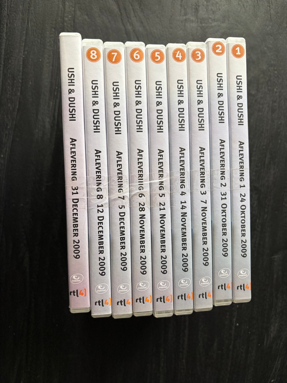 Ushi & Dushi DVD Boxset - Afleveringen 1 t/m 8, Cd's en Dvd's, Gebruikt, Seizoen 1, Alle leeftijden, Komedie