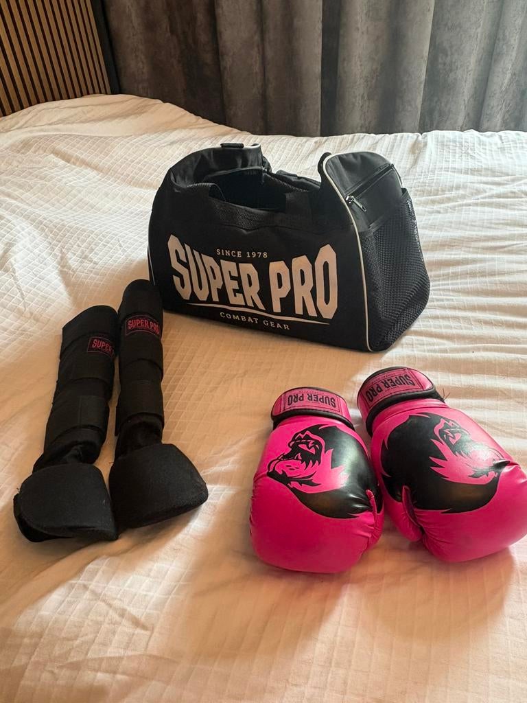 Kickbox spullen Superpro, Ophalen, Zo goed als nieuw, Bokszak