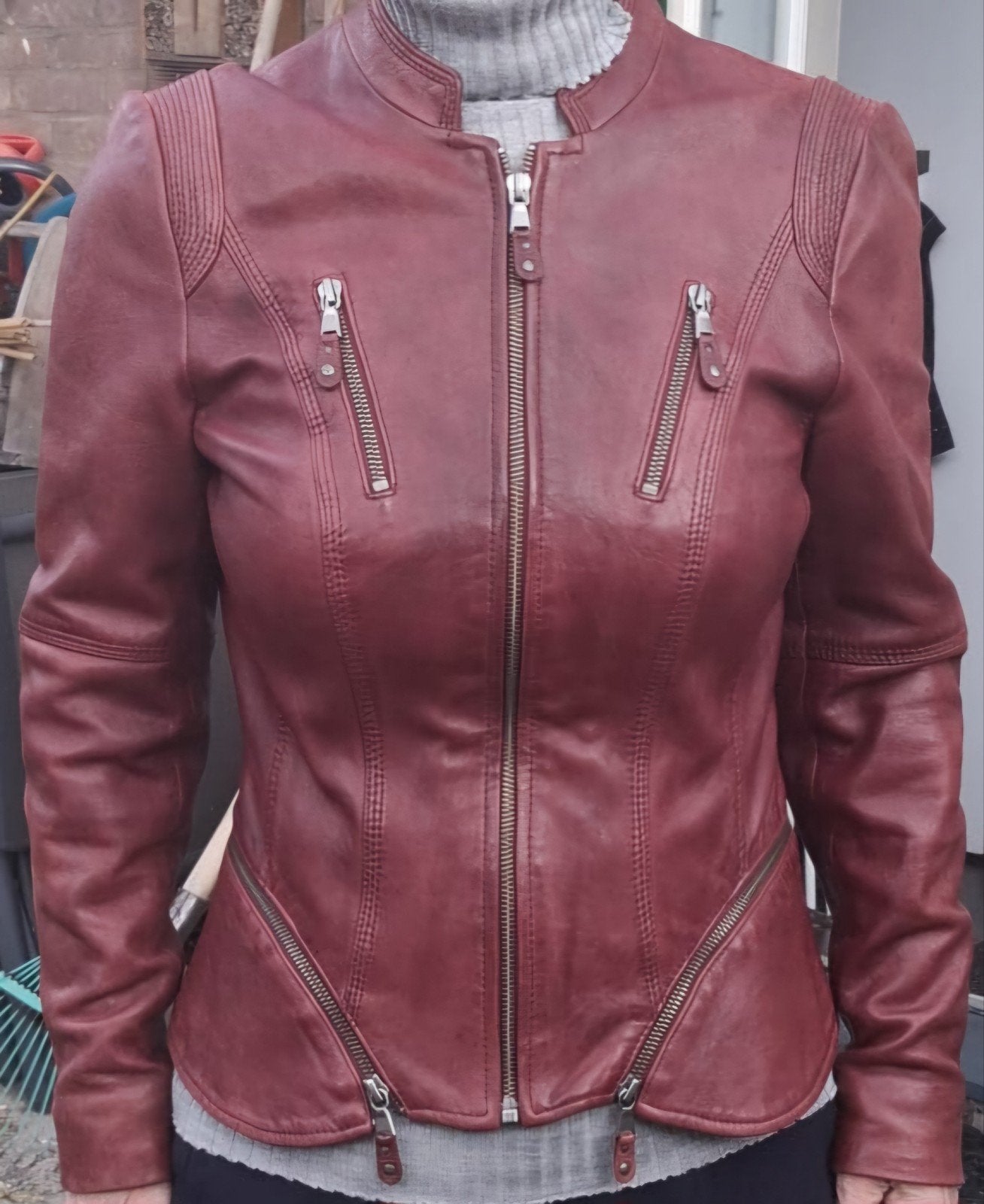 Claudia Sträter Leren Jasje Maat 34, Kleding | Dames, Jumpsuits, Ophalen, Zo goed als nieuw, Claudia Sträter, Maat 34 (XS) of kleiner