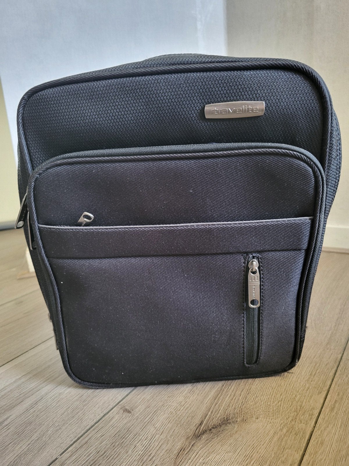 Travelite Handbagage Tas - Compact en Praktisch (20L), Sieraden, Tassen en Uiterlijk, Ophalen