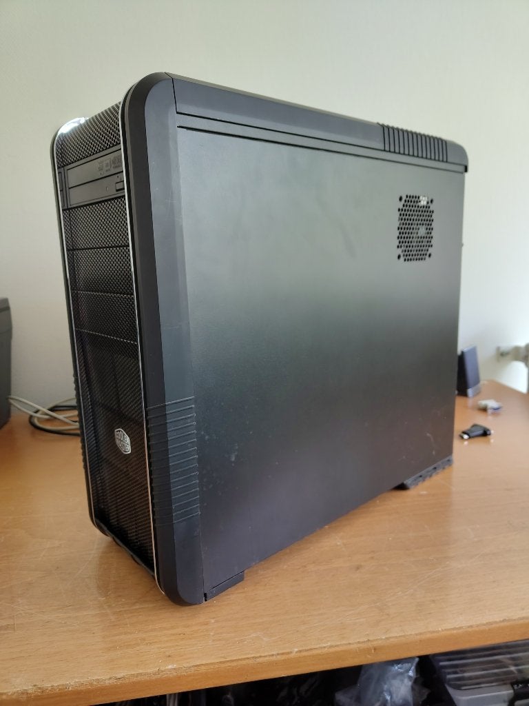 Cooler Master CM 690 II computer kast met 850 W voeding, Computers en Software, Computerbehuizingen, Ophalen, Gebruikt