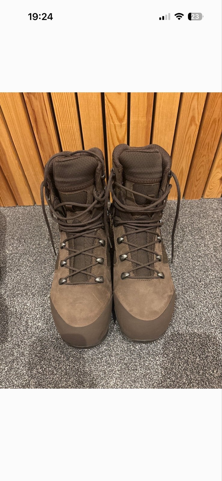 Nieuwe Lowa Wandelschoenen - Maat 43.5 - Bruin, Ophalen of Verzenden, Nieuw, Schoenen