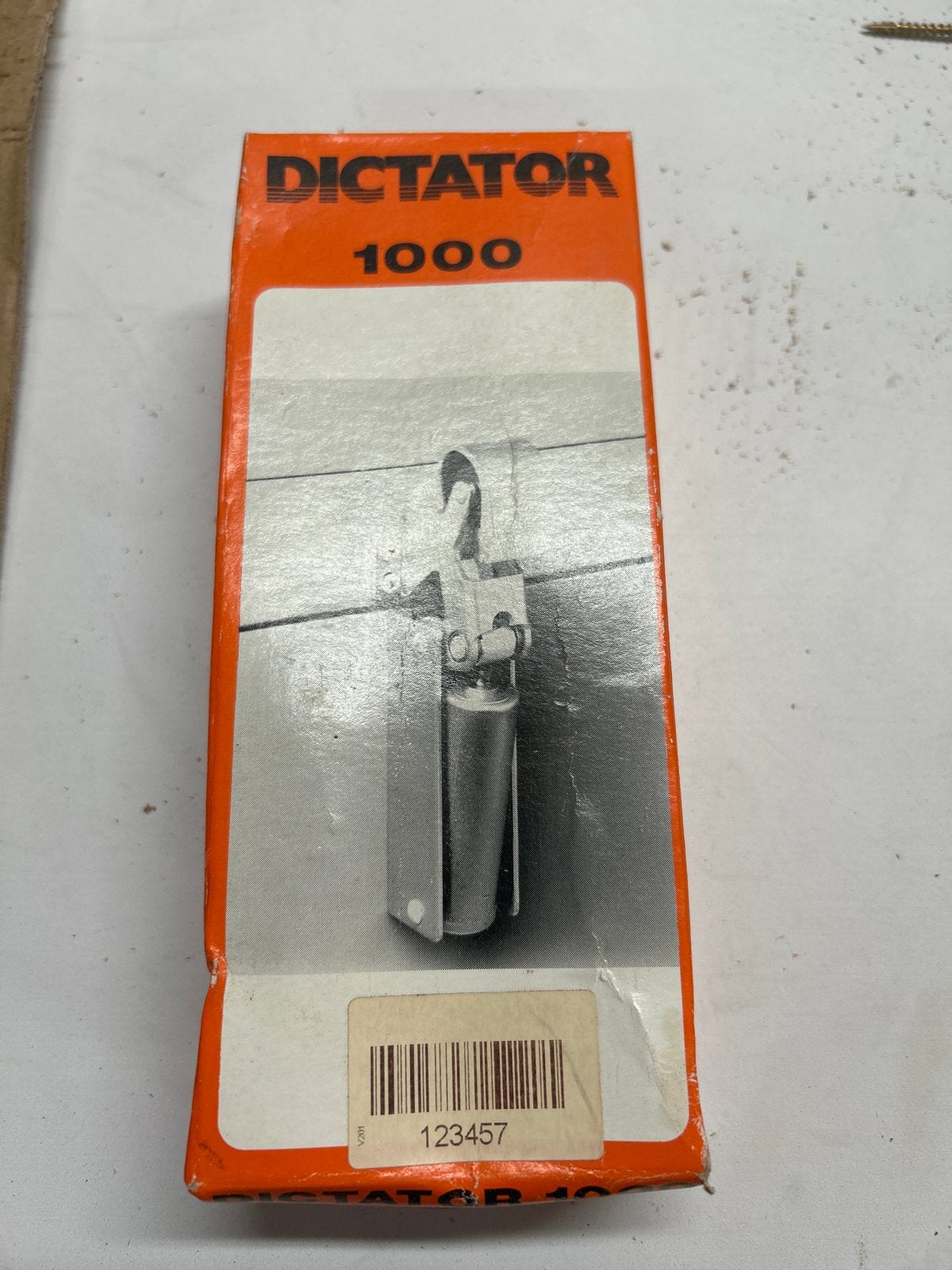 Dictator 1000 Deurvastzetter Nieuw in doos, Ophalen of Verzenden, Nieuw, Overige materialen, Overige typen