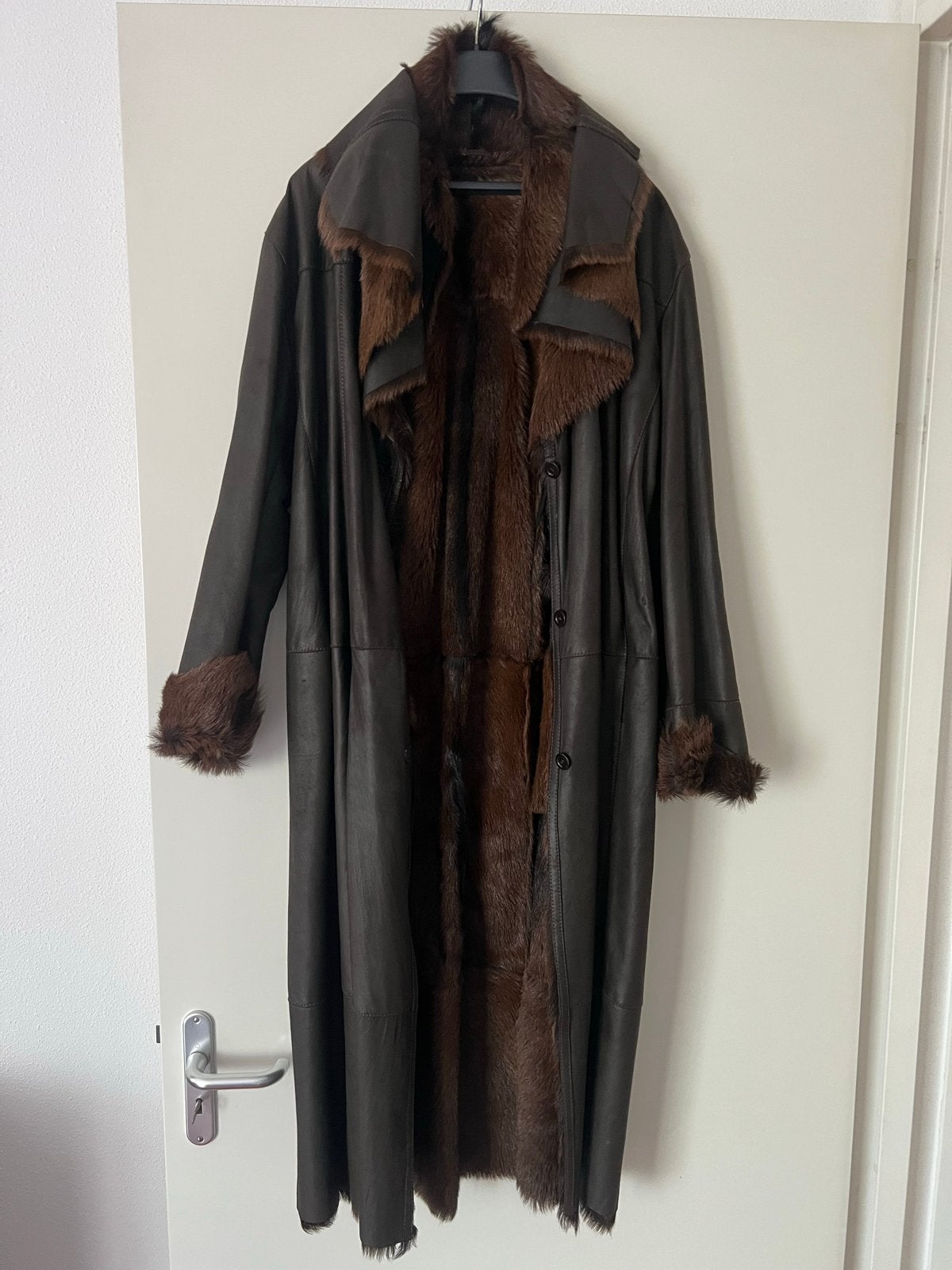 Lange ARMA leren jas met bontvoering - Maat 46/48 (XL), Kleding | Dames, Jassen | Winter, Ophalen, Zo goed als nieuw, Maat 46/48 (XL) of groter