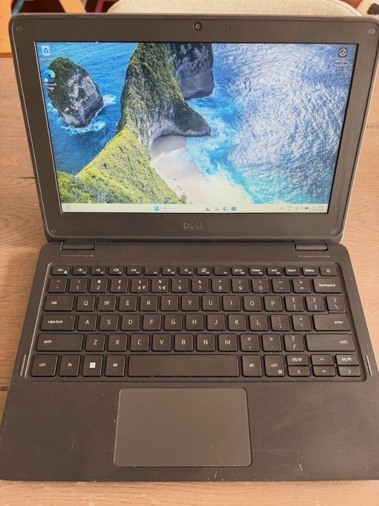 Dell latitude 3120 onderwijs school laptop, Gebruikt, 2 tot 3 Ghz, Qwerty, 8 GB