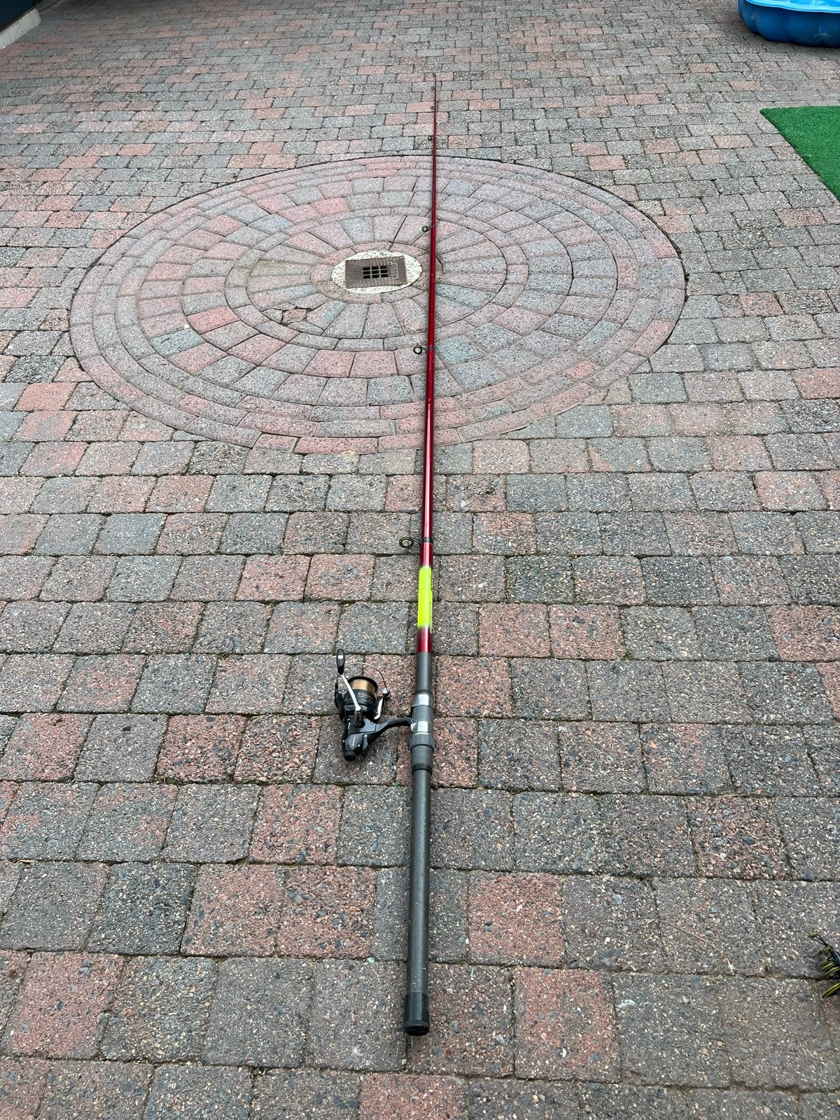 Shakespeare Mustang Pro-Telescopic Werphengel met Molen, Ophalen, Gebruikt, Complete hengel