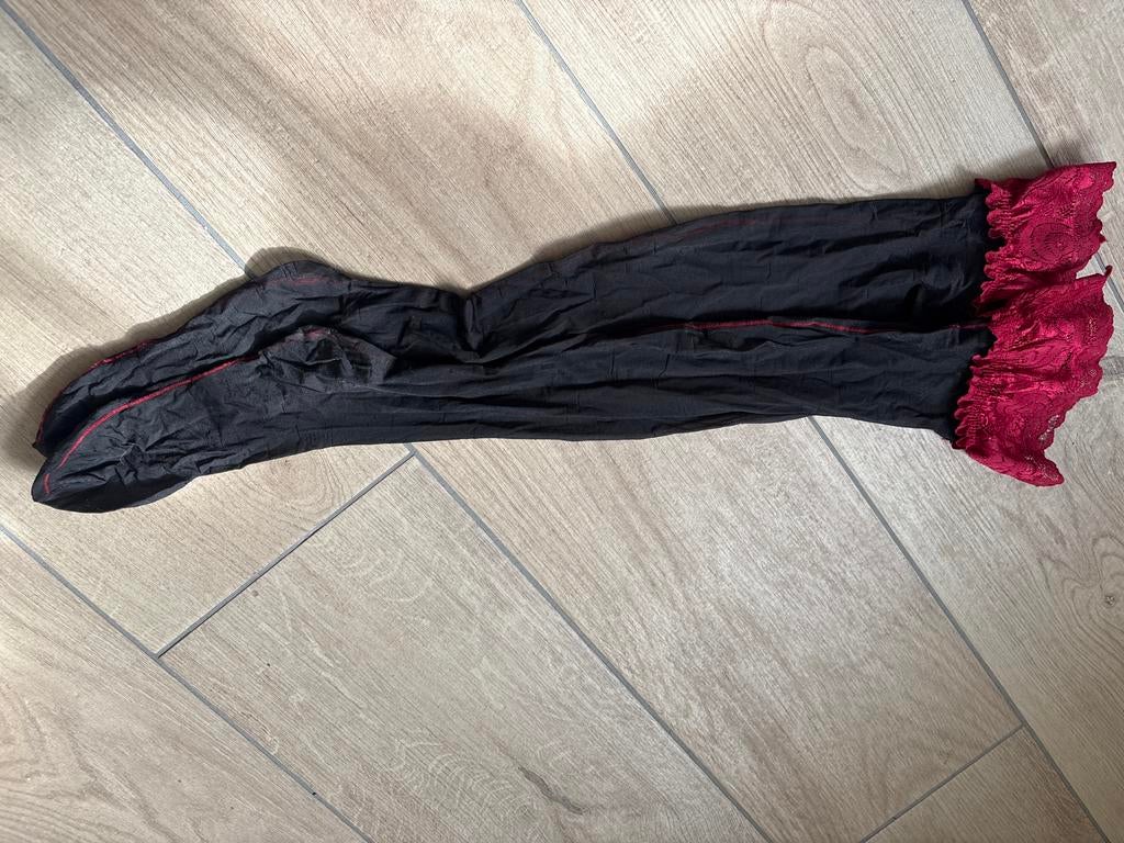 Zwarte hold up panty met rode kanten details, Verzenden, Zwart, Overige maten, Zo goed als nieuw