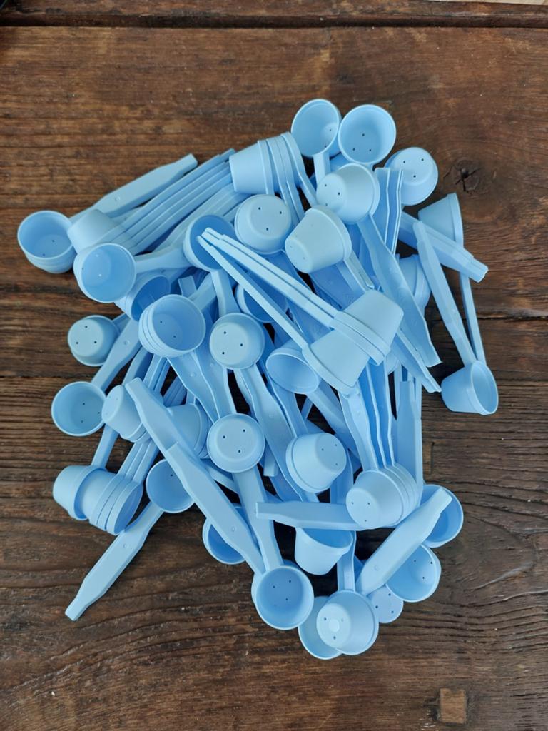 babypoedermelk schepjes - ca 100 stuks, Ophalen of Verzenden, Gebruikt, Overige typen