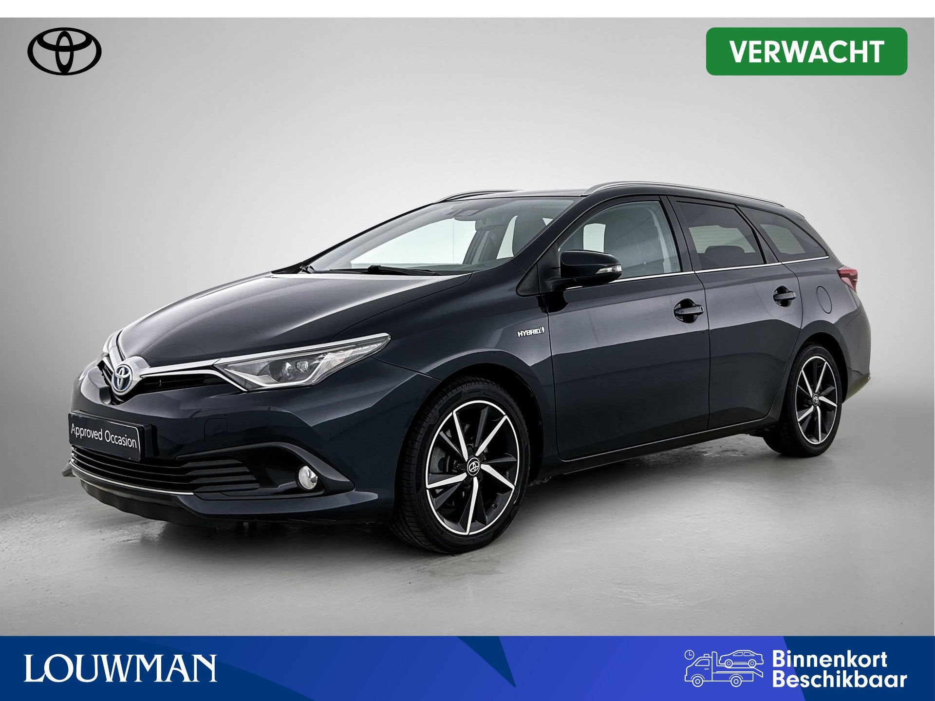 Toyota Auris Touring Sports 1.8 Hybrid Dynamic Ultimate | Pa, Auto's, 136 pk, Gebruikt, Alcantara, Hybride Elektrisch/Benzine