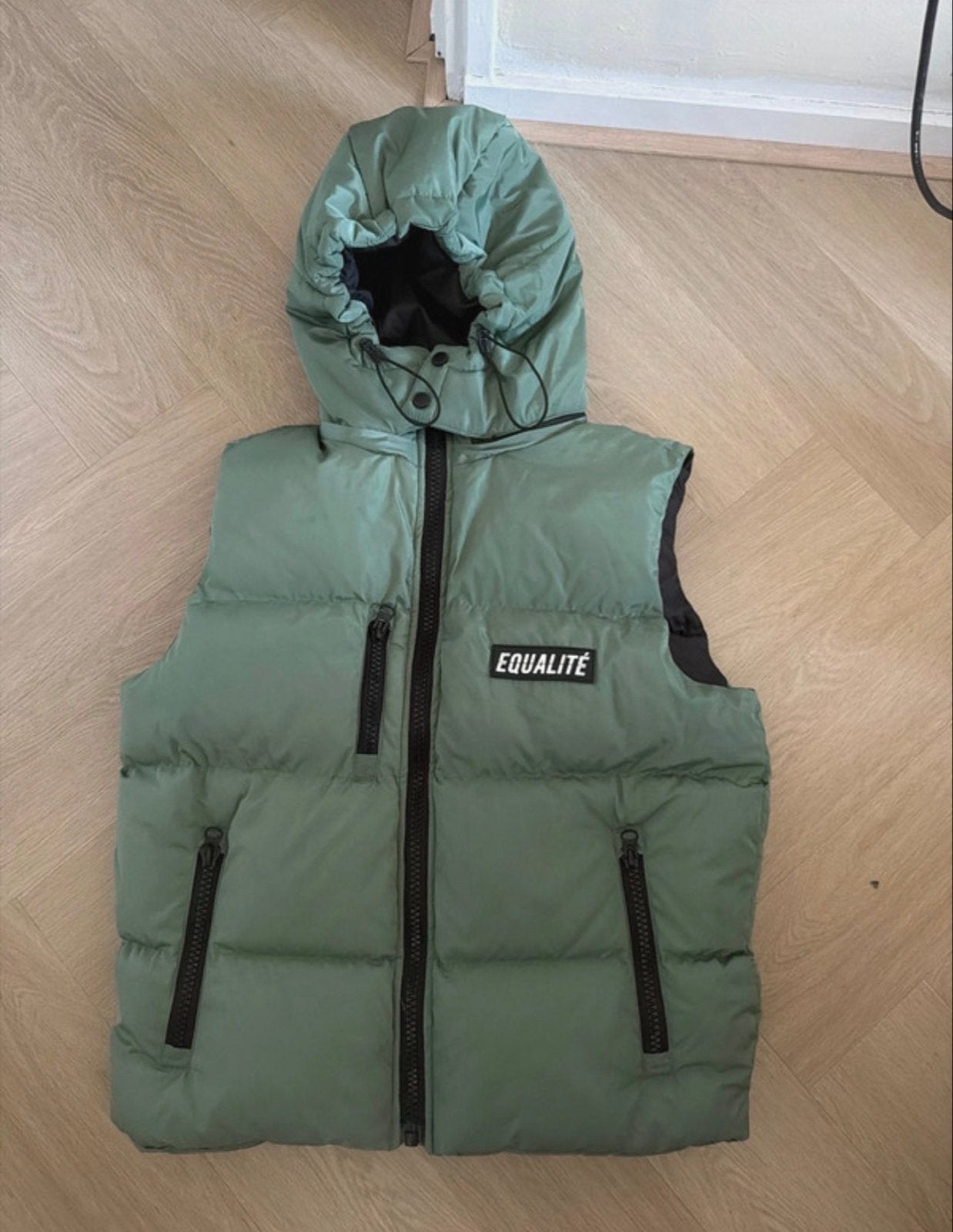 Bodywarmer equalite maat XL, Ophalen of Verzenden, Zo goed als nieuw, Maat 56/58 (XL), Groen