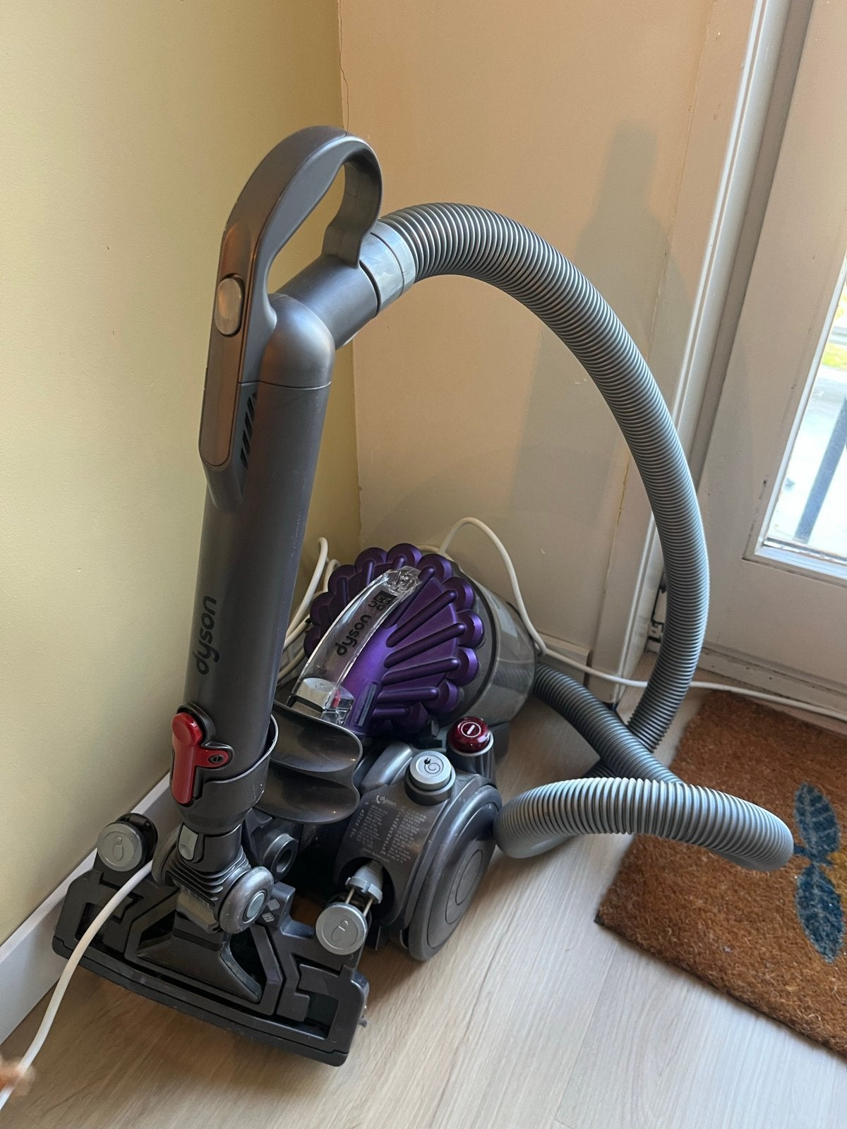 Dyson DC23 Stofzuiger