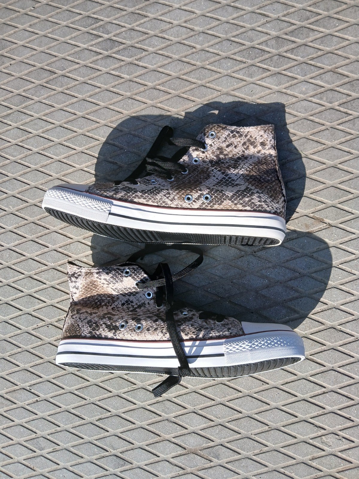 Nieuwe sneakers in maat 41 van Bizzy., Kleding | Dames, Ophalen, 2-Bizzy, Bruin, Nieuw