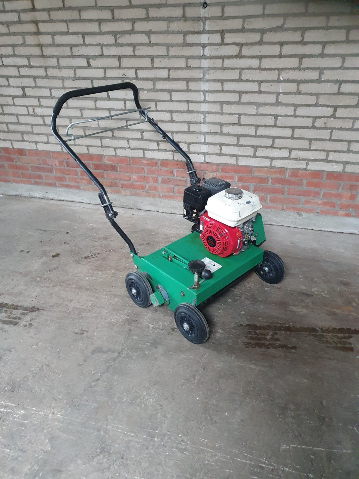 billy goat cr 550 h verticuteermachine, Ophalen, Benzine