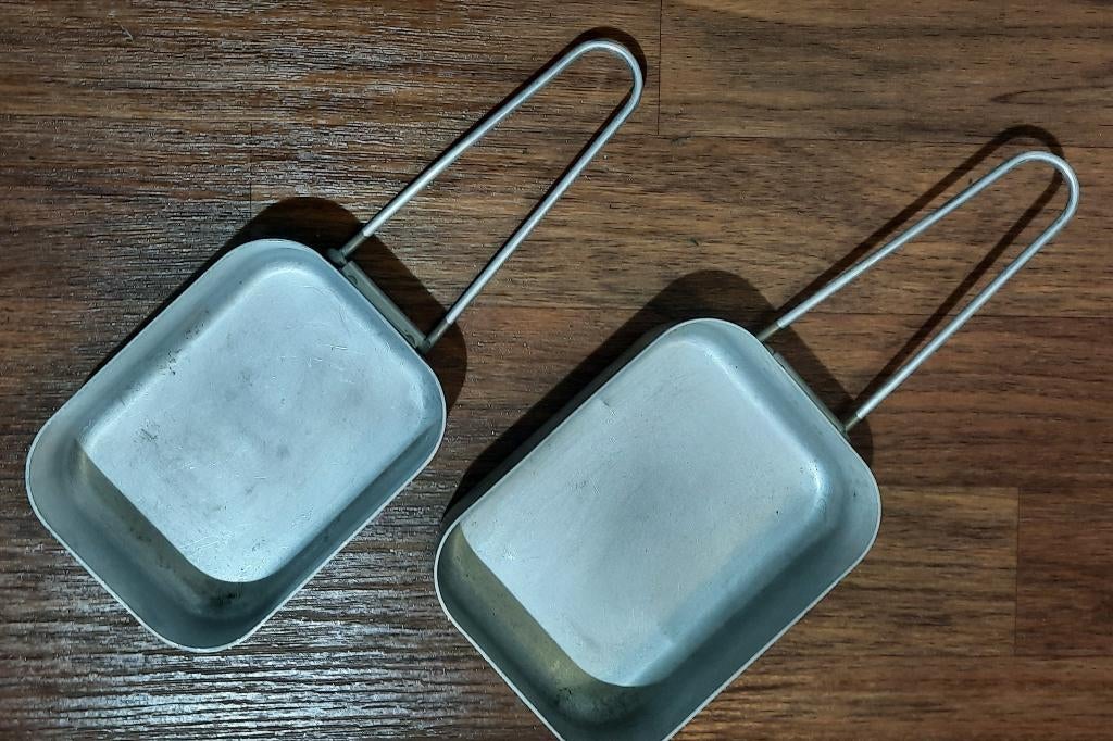 Messtin set Koninklijke landmacht gebruikt, Ophalen of Verzenden, Landmacht, Nederland, Overige typen
