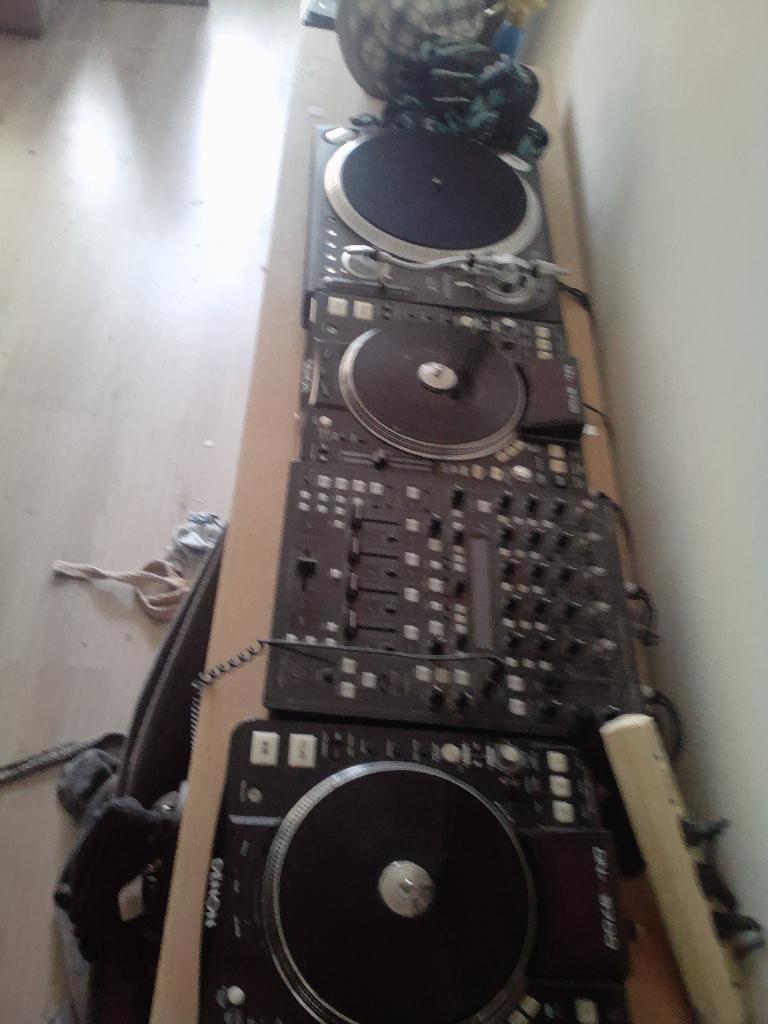 Denon DN-S3700 (x2) + Behringer DDM4000 + Numark TTX, Ophalen of Verzenden, Pioneer