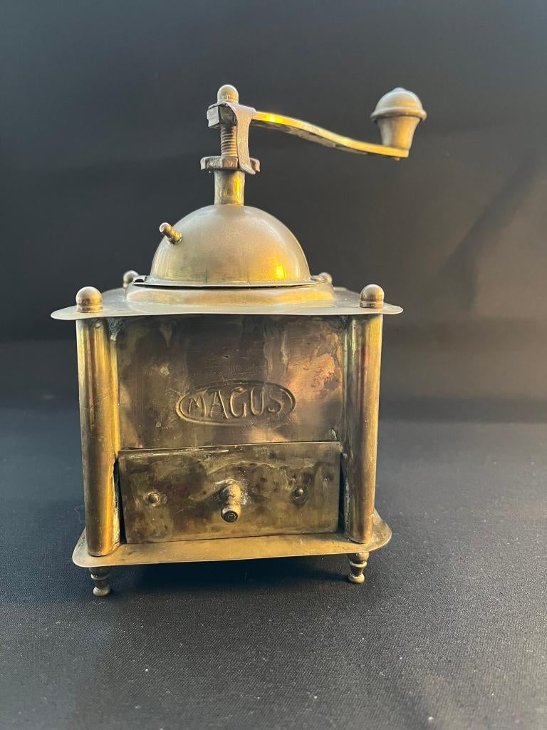 Te koop Antieke Magnus koffie molen, Antiek en Kunst, Ophalen of Verzenden