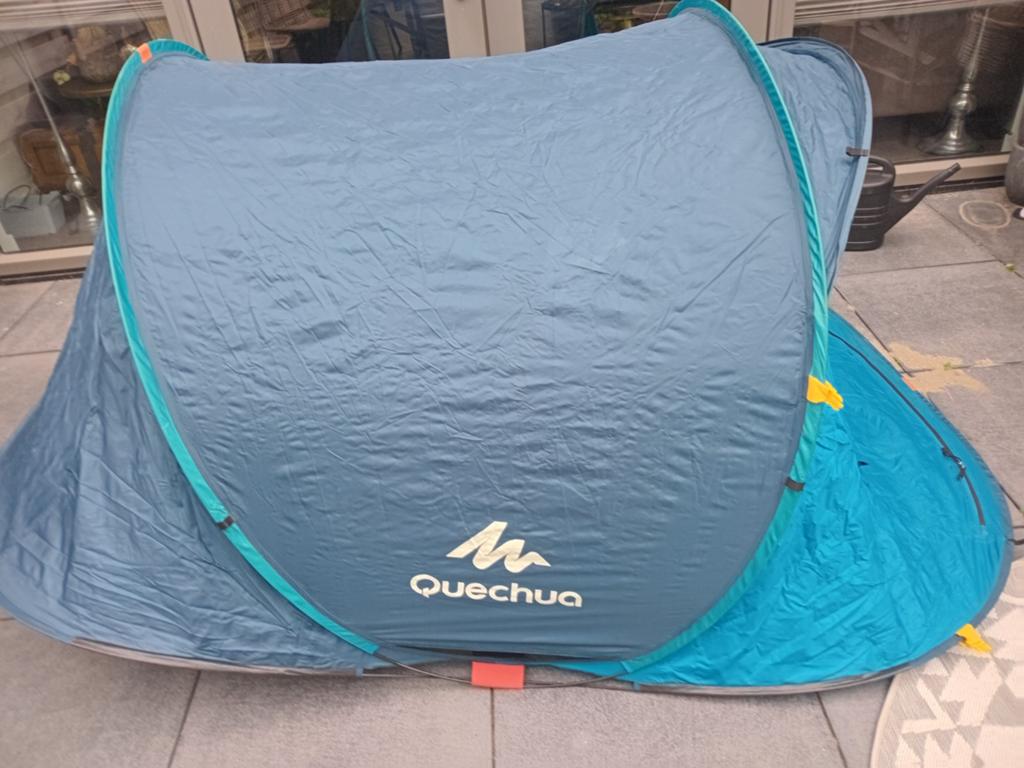 Twee persoons bij zet tentje, Caravans en Kamperen, Ophalen of Verzenden, Tot en met 2