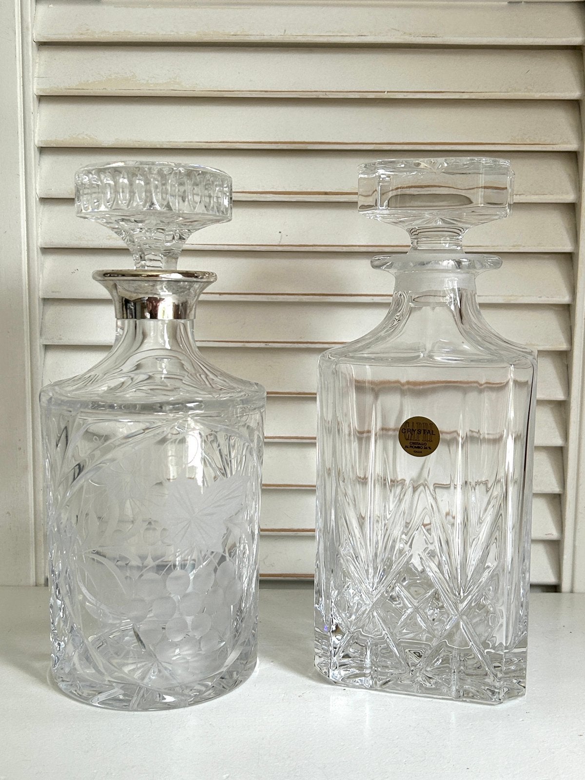 Twee vintage kristal geslepen karaffen fles, Ophalen