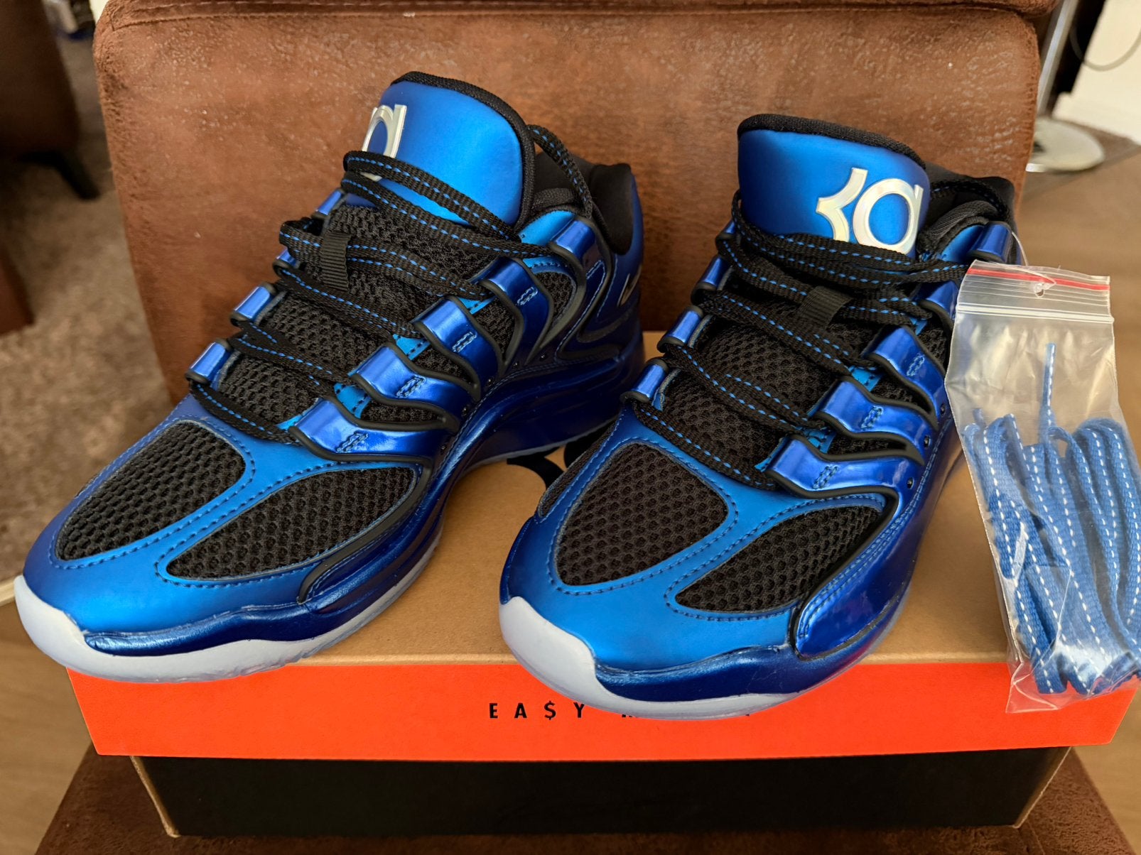 Basketbalschoenen maat 37,5, Ophalen of Verzenden, Zo goed als nieuw, Zwart