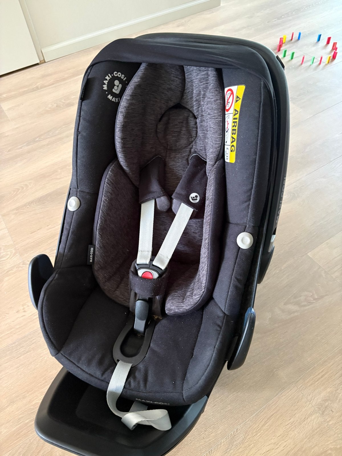 Maxi-Cosi autostoel met Isofix base, Ophalen, Autogordel of Isofix, Gebruikt, Zijbescherming