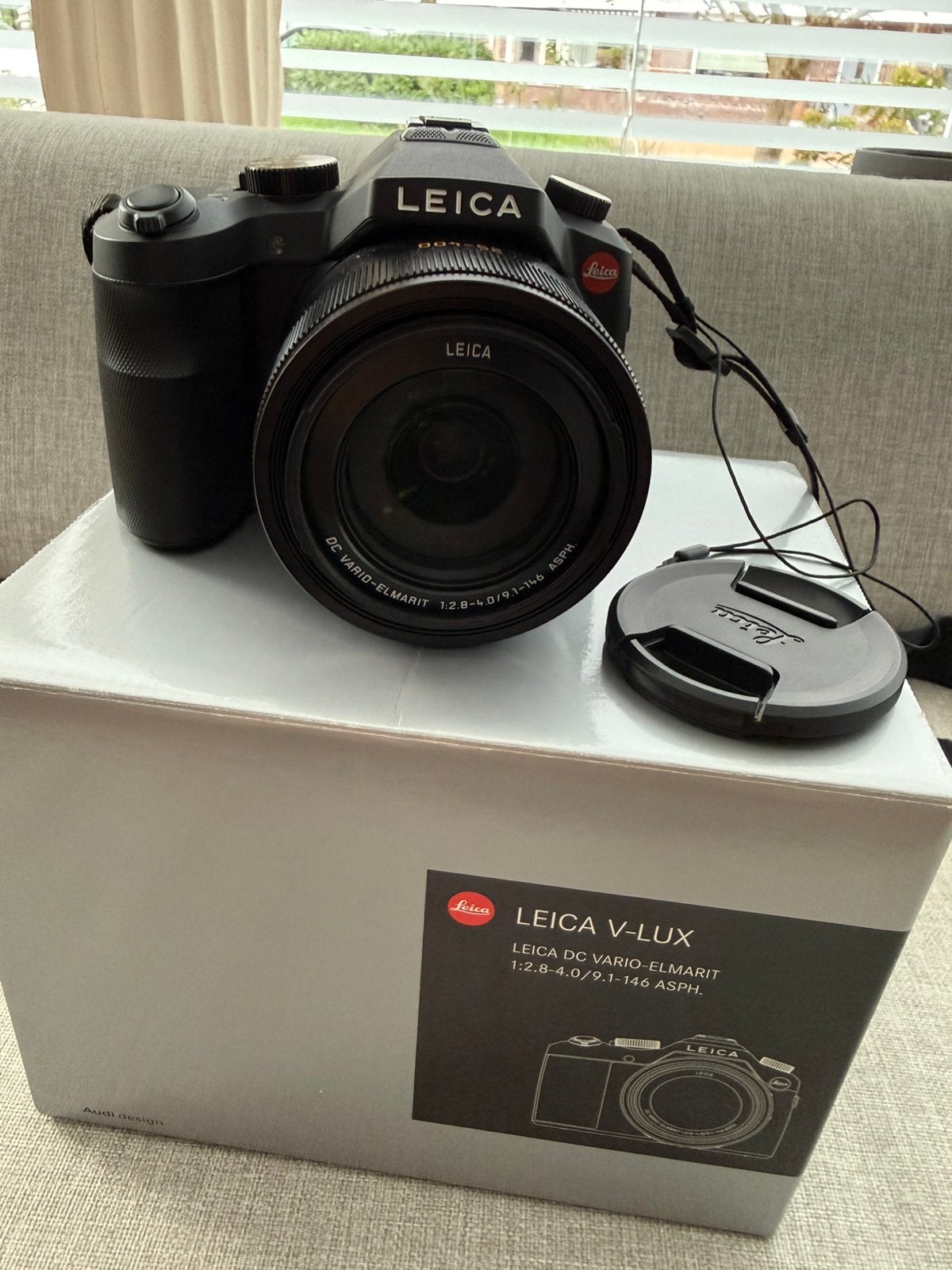 Leica V-Lux type 114, Audio, Tv en Foto, Ophalen of Verzenden, Zo goed als nieuw, Overige Merken, 8 keer of meer