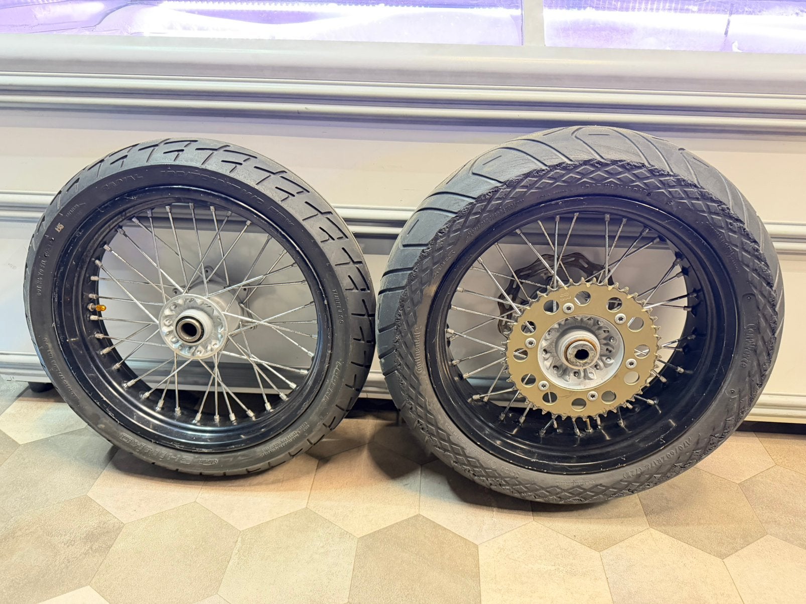 KTM exc Sxf Supermoto wielen sm supermotard, Motoren, Onderdelen | Merk-onafhankelijk, Ophalen of Verzenden, Ktm, Info@ktm.com